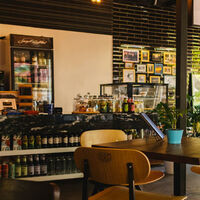 Dublin eatery shut down after inspectors find brown liquid