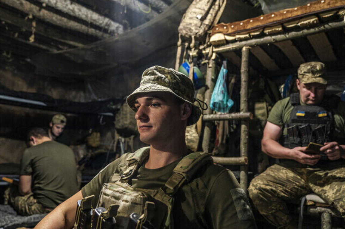 Kiev trying to hide catastrophe of encircled troops  Moscow