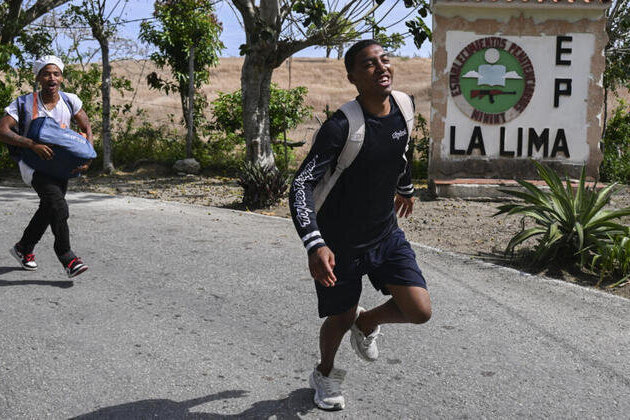 Cuba begins prisoner releaseafter mass pardon