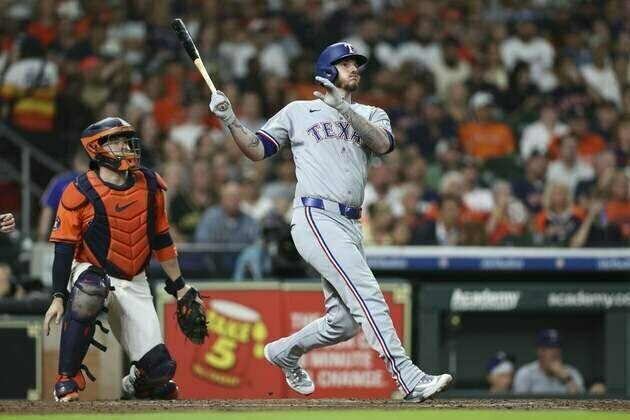 Adolis Garcia, Wyatt Langford homer to lead Rangers past Astros