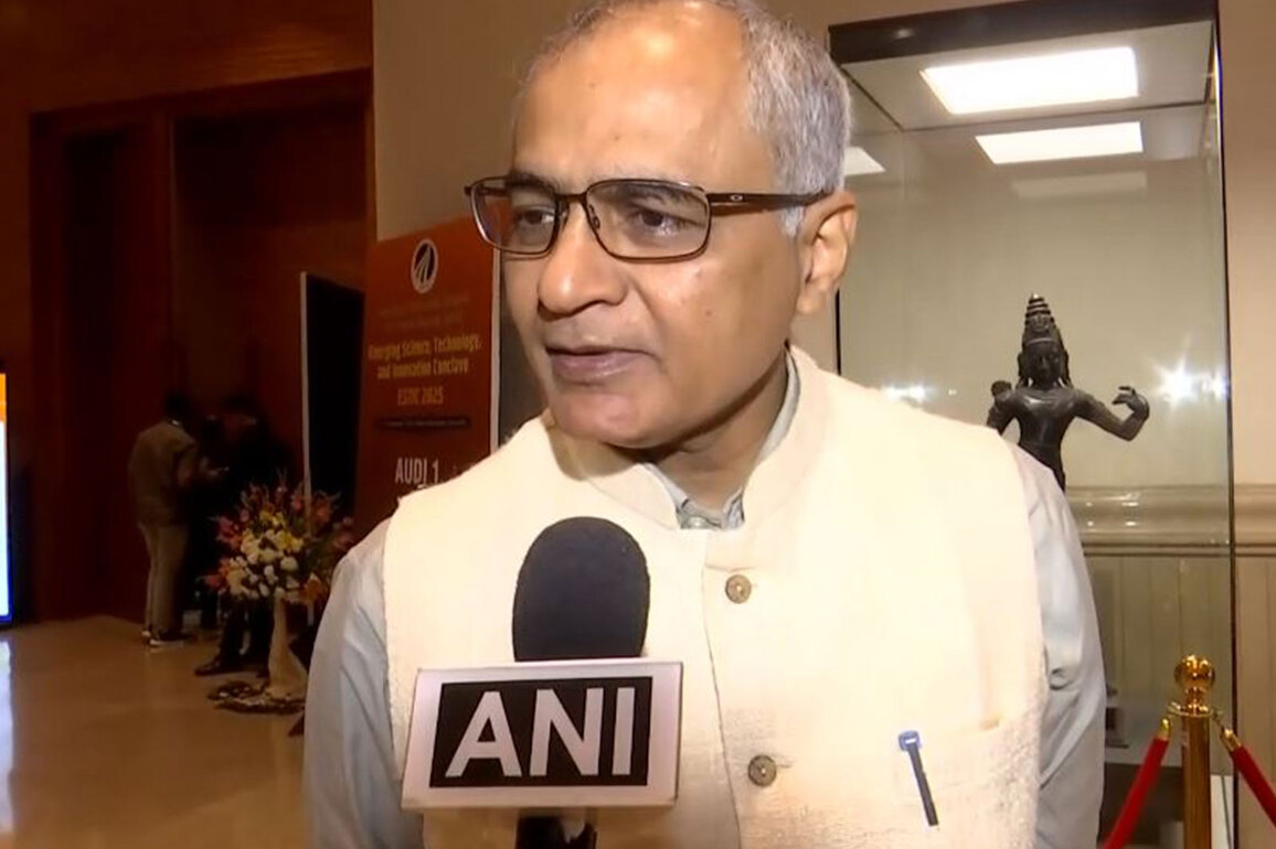 India aims to secure 10% of 6G patents by 2030; AI plays key role in next-gen networks: DoT Secretary