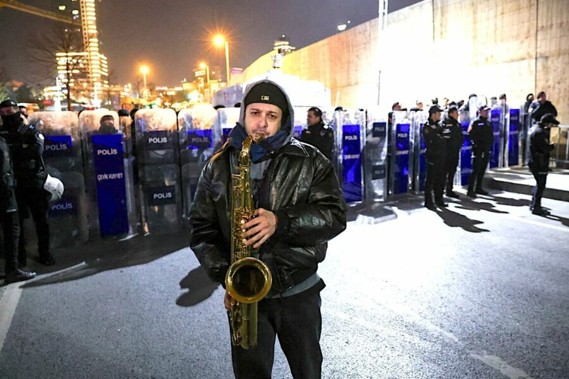 Politics of love in Turkeys protests