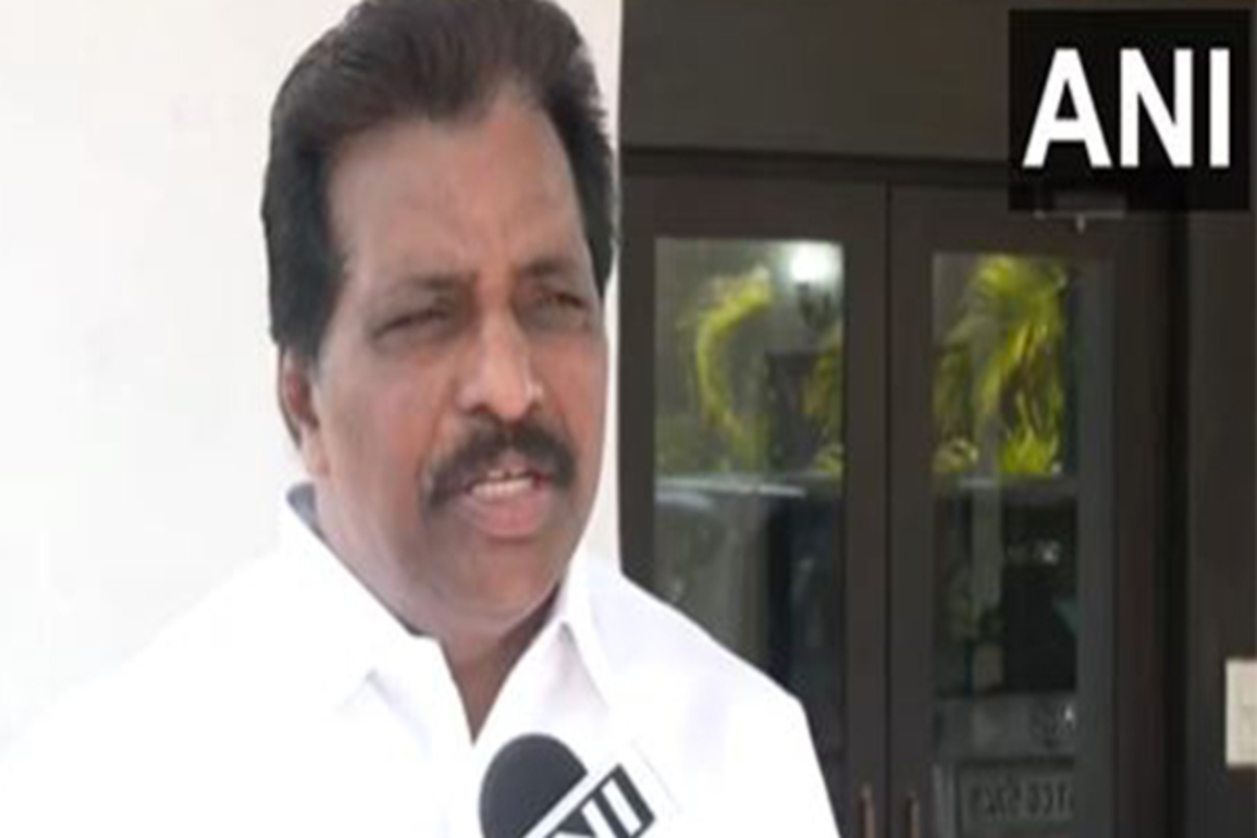 Kiren Rijiju made misleading statements about K'taka Deputy CM Shivakumar, says Congress MP K Suresh