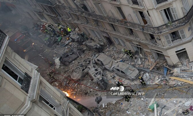 Paris gas blast toll rises to four after body found in rubble Paris gas blast toll rises to four after body found in rubble
