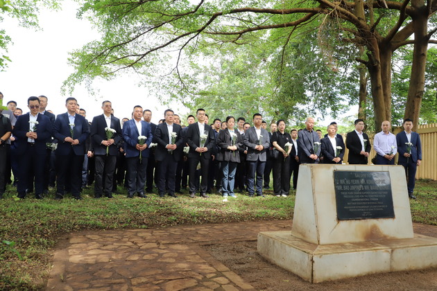 UGANDA-KAMPALA-CHINESE COMMUNITY-FALLEN CONTRIBUTORS-MEMORIAL CEREMONY