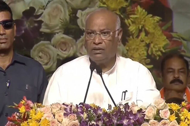 "All talk": Kharge lambasts RSS-BJP for pitching "removal" of secular, socialist from Preamble