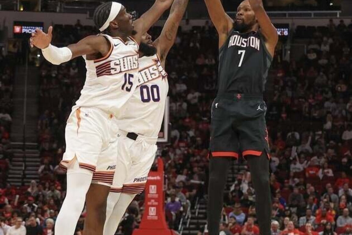 Kevin Durant's late 3 helps Rockets outlast Suns