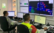  Sala de controle e despacho eletrônico da mina de Boa Vista, em Catalão (GO)