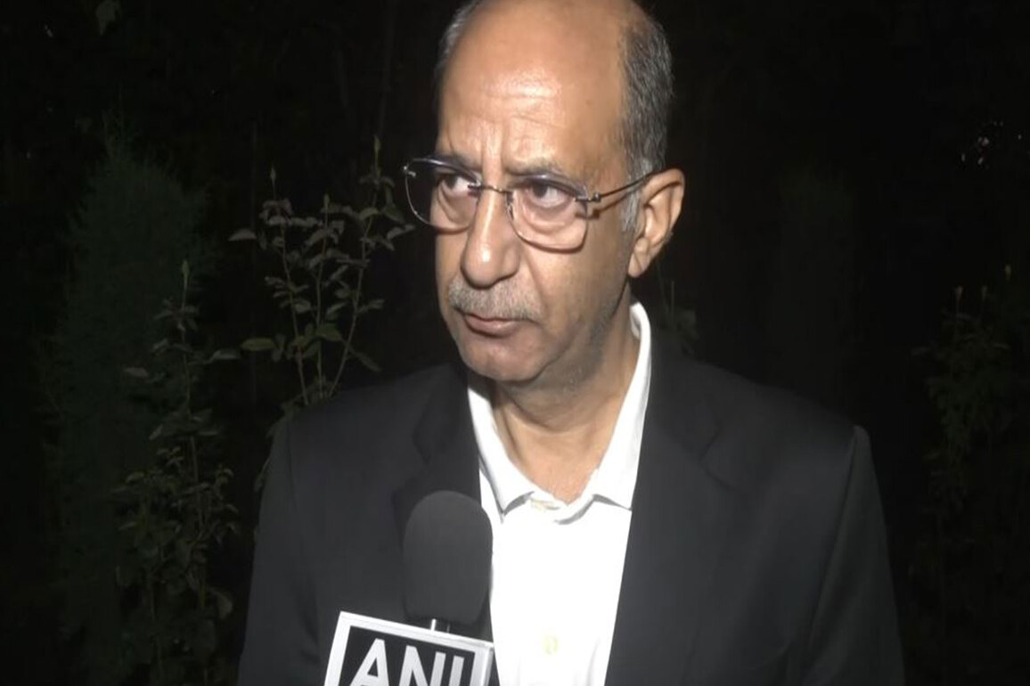 "PDP's alliance with BJP in past perhaps led to loss of 370 and 35A": J-K CM advisor