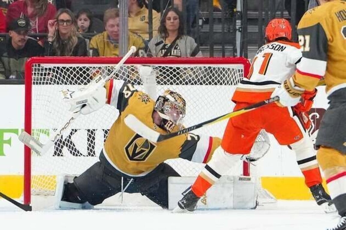 Contentious third-period goal carries Knights past Ducks in Game 1