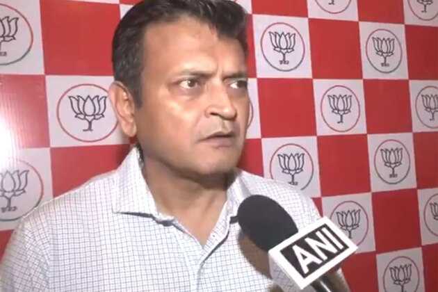 "Are you missing Trump a lot?": BJP's Ajay Alok hits back at Rahul Gandhi's "coward" remarks against PM