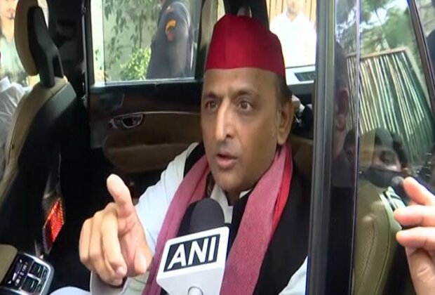 "In politics there is no place for sacrifice": SP chief Akhilesh Yadav on seat sharing in Maharashtra polls