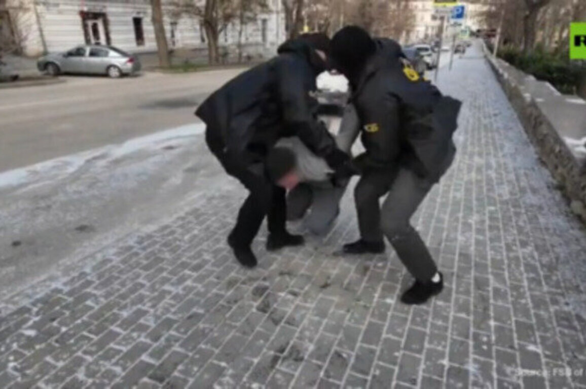 Ukrainian plot to assassinate 'senior Russian military official' foiled in Crimea - FSB