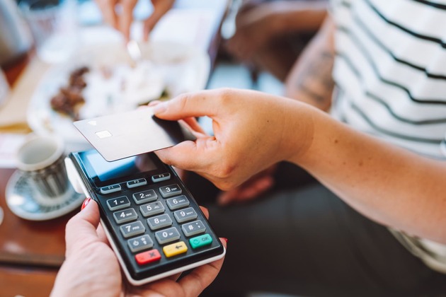 This credit card behavior is an under-the-radar risk- &#39;Be very careful,&#39; expert says