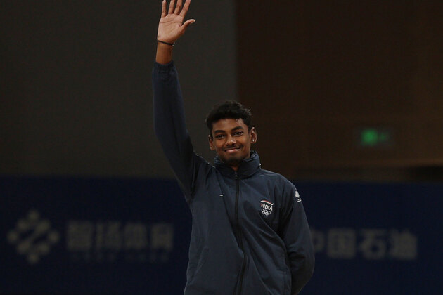 PM Modi hails Anandkumar Velkumar's historic gold at Speed Skating World Championships