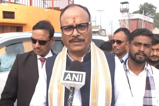 "Every Indian is ready to fulfil pledge of developed India under leadership of PM Modi": UP Dy CM Brajesh Pathak hits back at Akhilesh Yadav