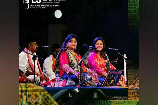 Roohani sisters released their new song "Dildar Sadke" through Zee Music Company
