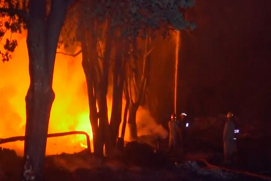Delhi: Major fire breaks out in Tikri Kalan Industrial Area, rescue ops underway