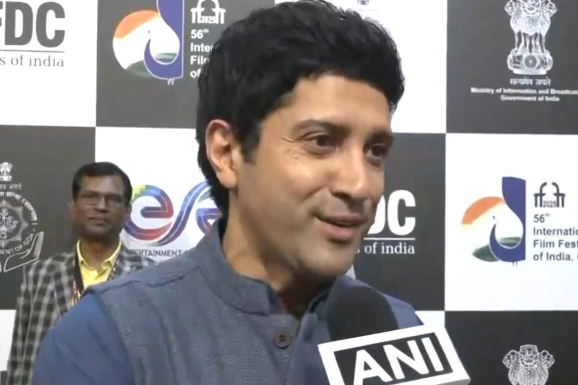 "Her gracious gesture will help...": Farhan Akhtar thanks CM Rekha Gupta for making '120 Bahadur' tax-free in Delhi
