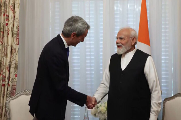 PM Modi meets Saint-Gobain CEO Benoit Bazin in Paris