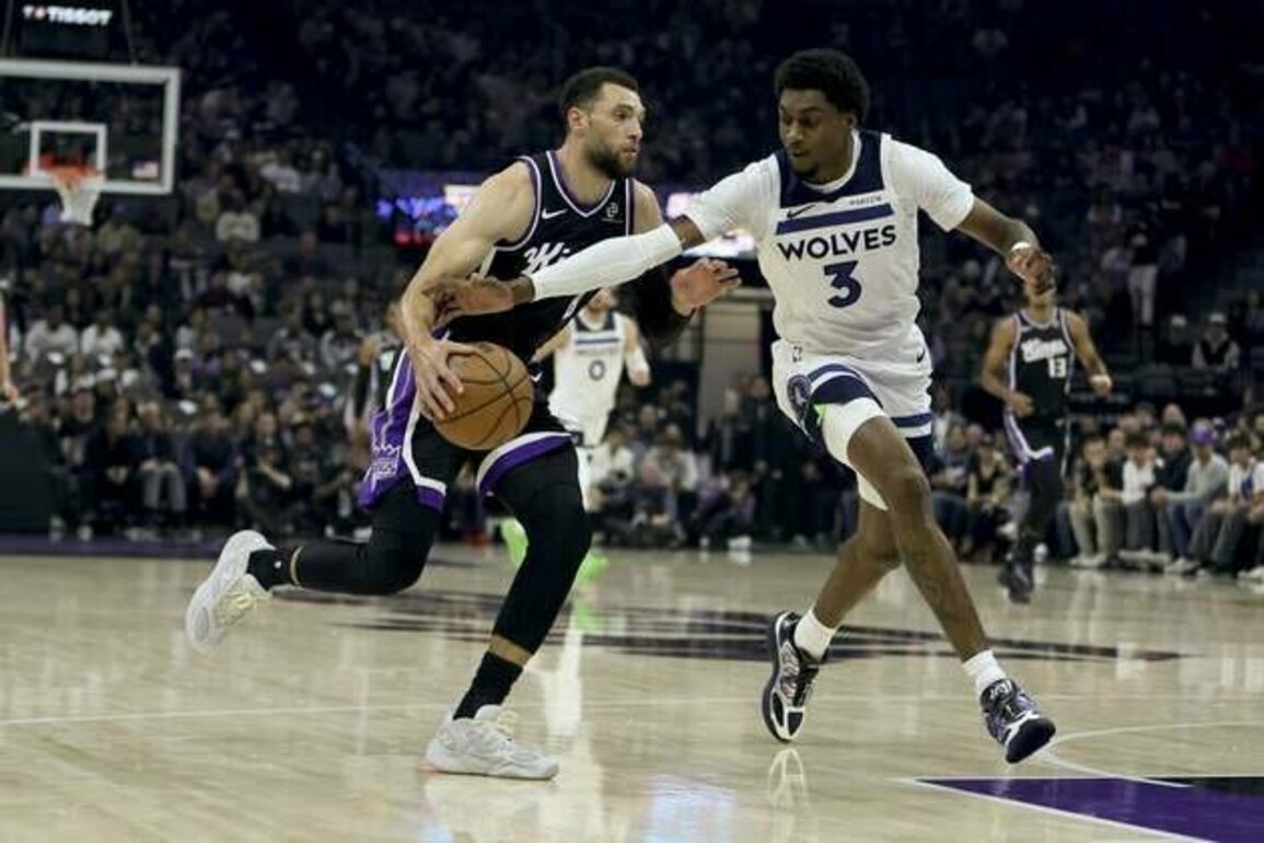 DeMar DeRozan, Kings complete stunning rally, top Wolves in OT