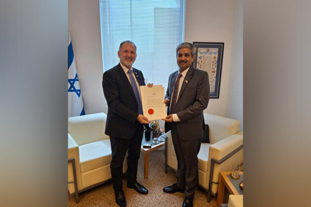 Indian Ambassador-designate to Israel presents credentials to Chief of State Protocol Gil Haskel