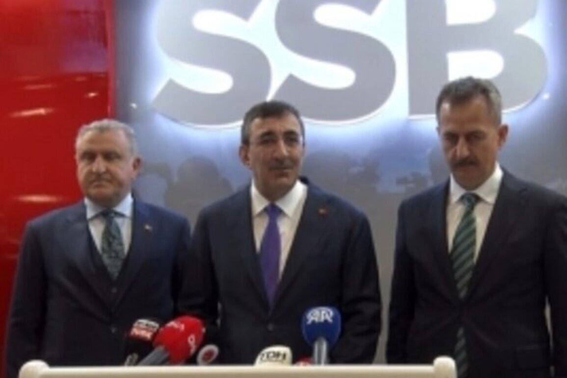 Turkey says Armenia, Azerbaijan near peace