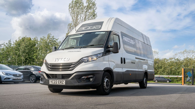 Frontline Bathrooms and Smiths Briten announce major logistics investment to benefit merchants