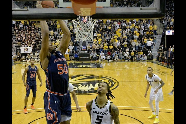 No. 13 Auburn looks to right ship vs. Georgia
