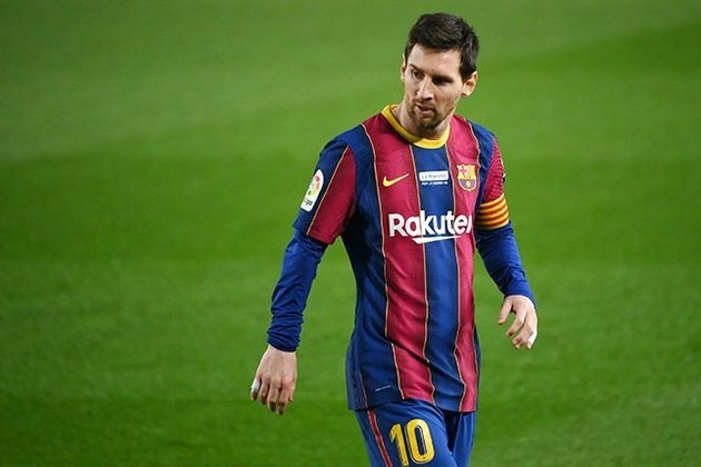 Lionel Messi to leave Barcelona as conract talks collapse
