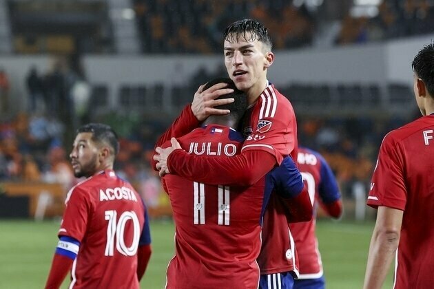 FC Dallas eye more road success; Rapids seek first win