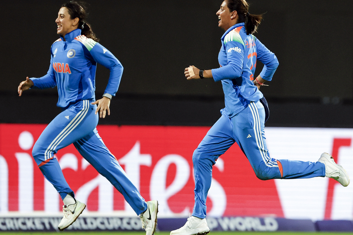 "Wicket didn't play the way we thought it would": Mandhana after India's defeat over Australia
