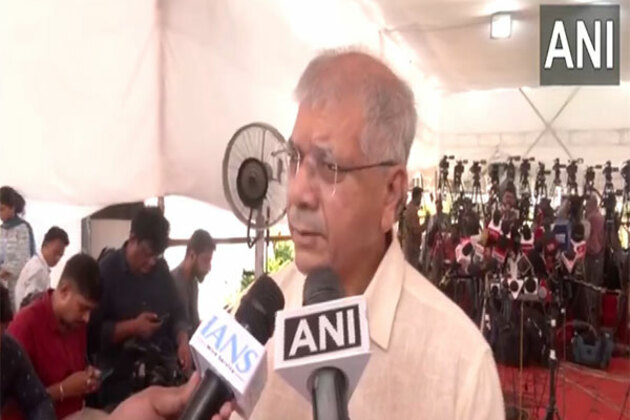 "Court will take the decision": Vanchit Bahujan Aghadi Prakash Ambedkar on Disha Salian case