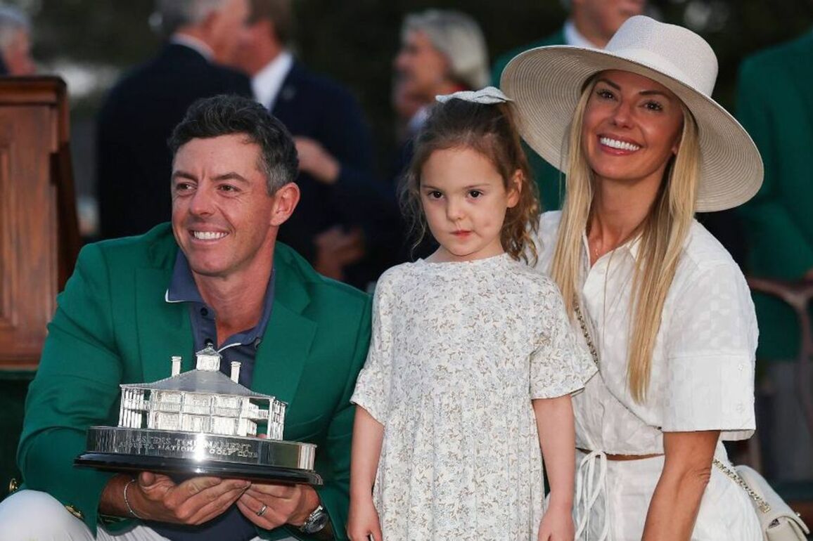Rory McIlroy winces in Amanda Balionis interview as he shows dip in confidence