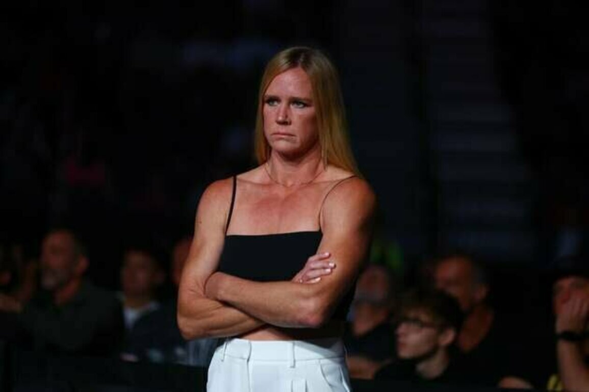 Holly Holm, 44, to challenge for WBA lightweight belt