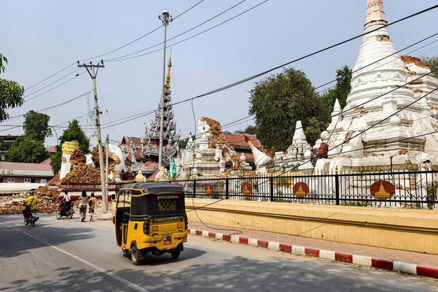 Three earthquakes strike Myanmar