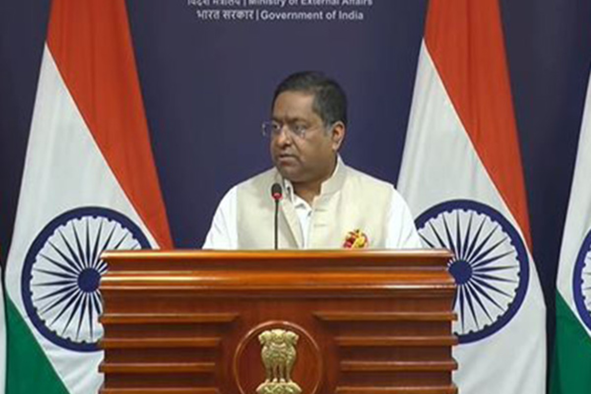 MEA denies Bloomberg report on 'secret' letter from Chinese President Xi to President Murmu