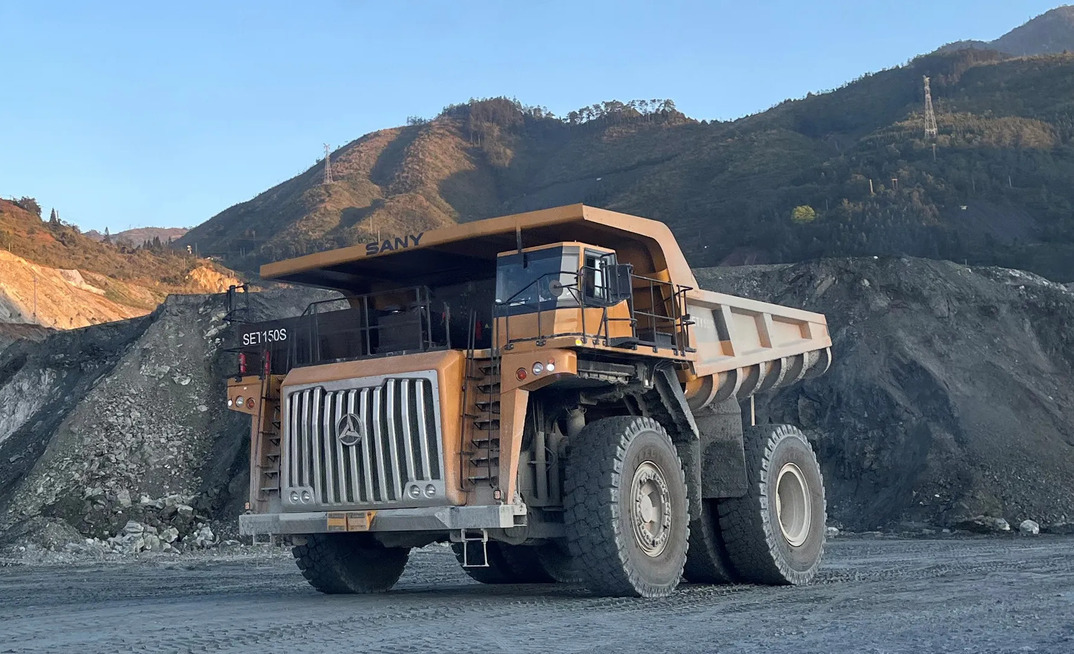 SANY Diesel-Electric Hybrid Power Mining Truck
