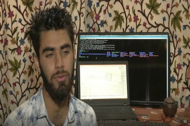 Kashmiri student shines in Robotic engineering at National Level