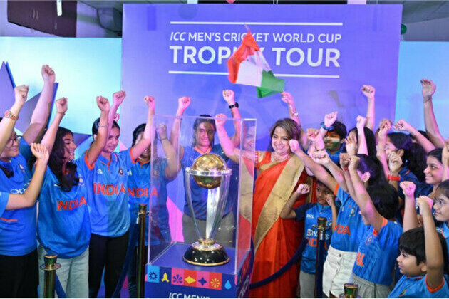 Red carpet welcome and guard of honour by Podar Education Network to celebrate the arrival of the ICC Men's World Cup 2023 Trophy
