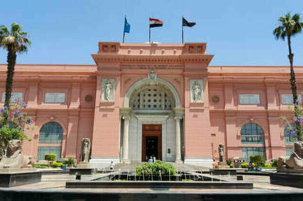 Egypt reclaims ancient treasures from UK and Germany (PHOTOS)