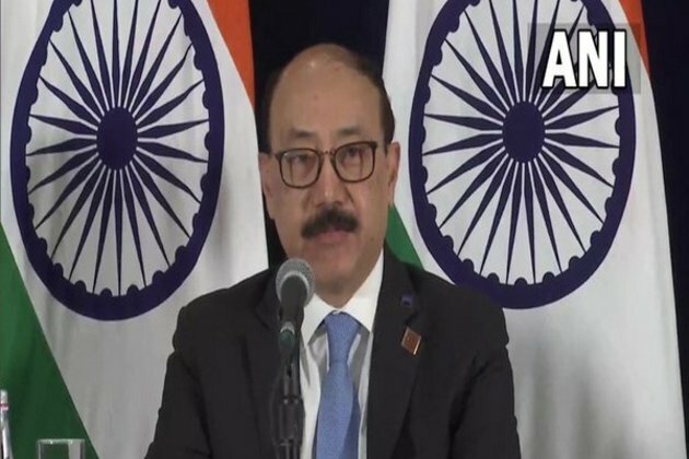 PM Modi raises issues of Indians including H-1B Visas