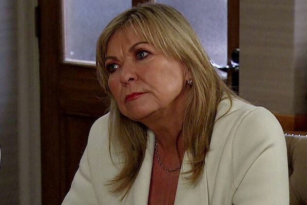 Emmerdale&#39;s Kim Tate &#39;to be betrayed&#39; as boyfriend Eddie&#39;s mystery identity exposed