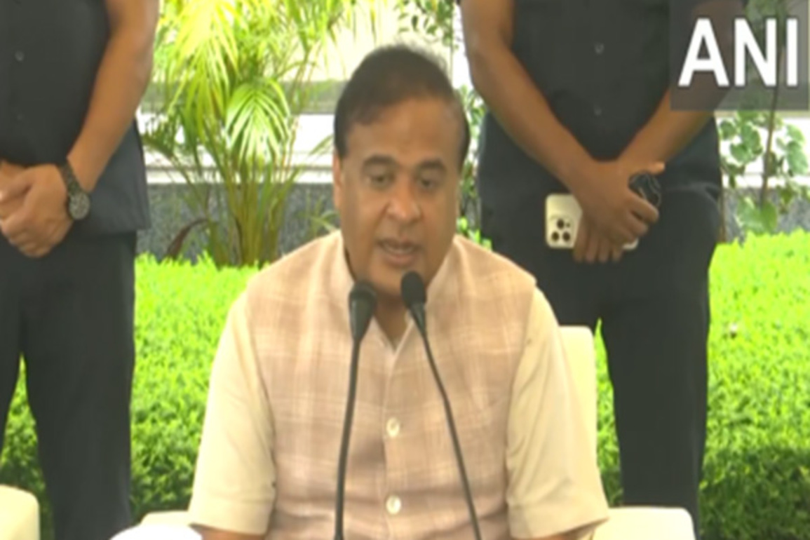 "Elements" in Bangladesh trying to provoke residents near the Chicken's Neck, says Assam CM