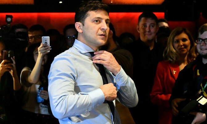 Zelensky: Ukrainian comedian laughing all the way to the ballot box Zelensky: Ukrainian comedian laughing all the way to the ballot box