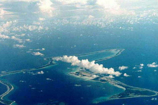 Military base in paradise: Why decolonization by the UK turns out to be fake again