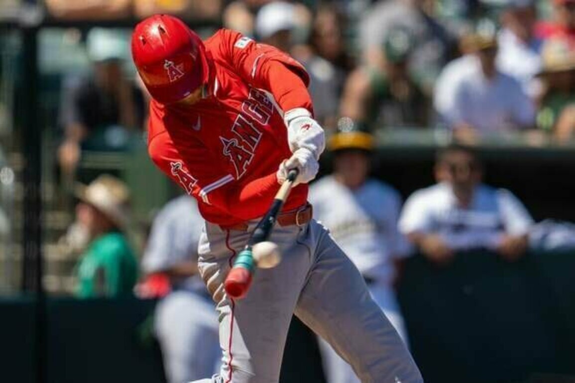 Angels erupt in 10th inning to salvage win over Athletics