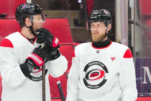 Best bets for Golden Knights-Hurricanes SCF Game 1, MLB on June 2 - CBS Sports