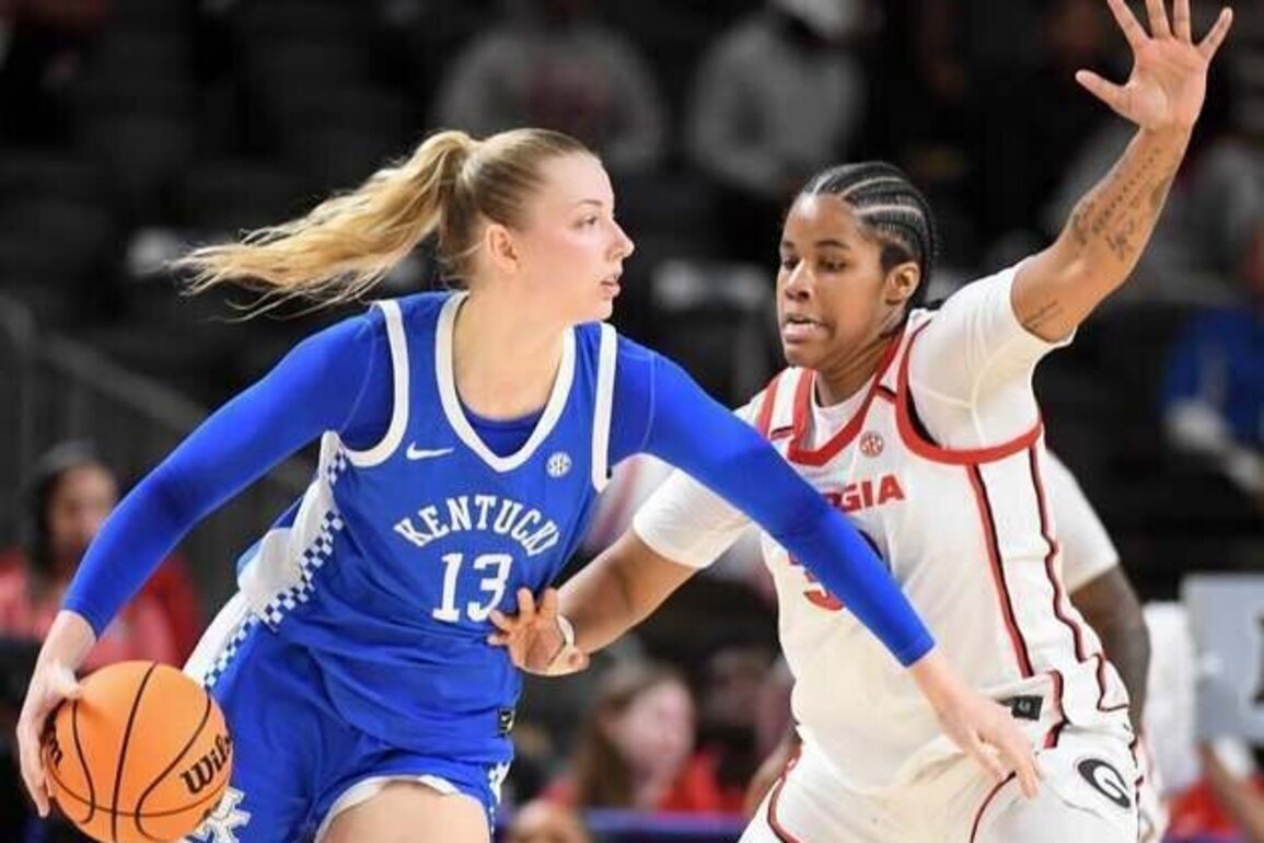 SEC tournament roundup: Clara Strack (33 points), Kentucky handle Georgia