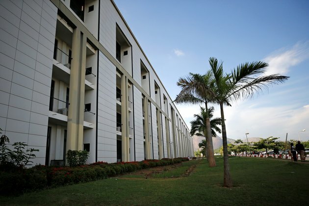 Nigerian MPs Face Backlash, Lawsuit Over Luxury Car Budget
